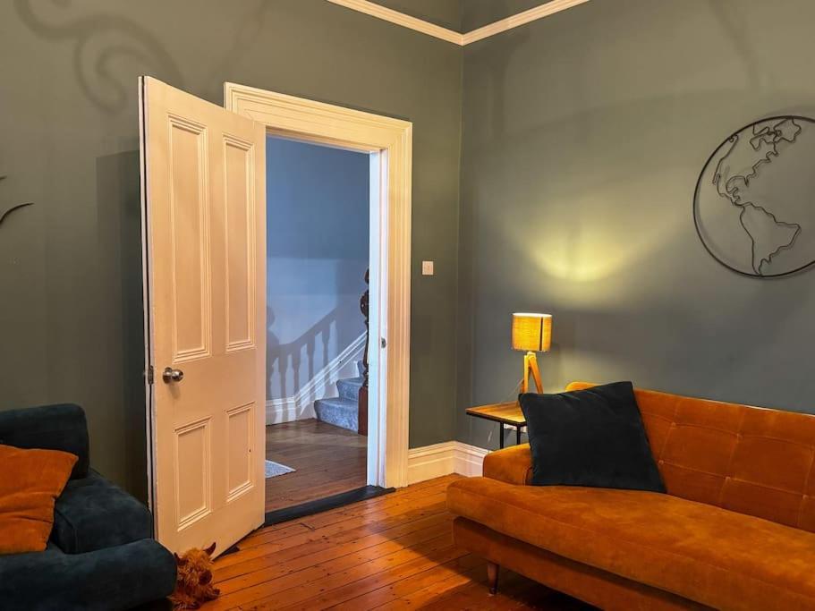 The Victorian Townhouse Portrush Villa ภายนอก รูปภาพ