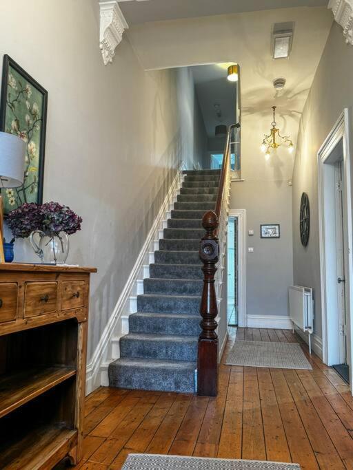 The Victorian Townhouse Portrush Villa ภายนอก รูปภาพ