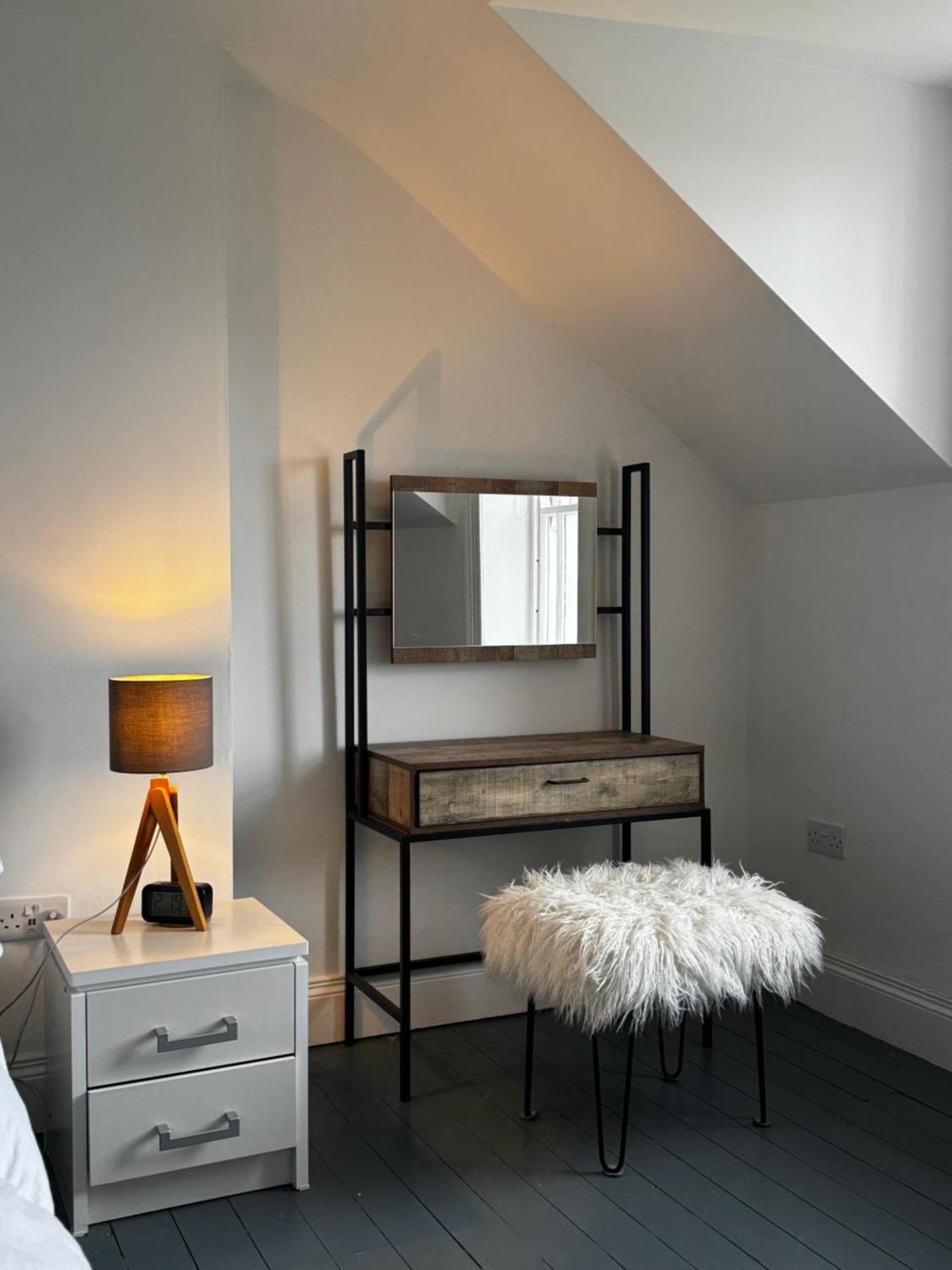 The Victorian Townhouse Portrush Villa ภายนอก รูปภาพ