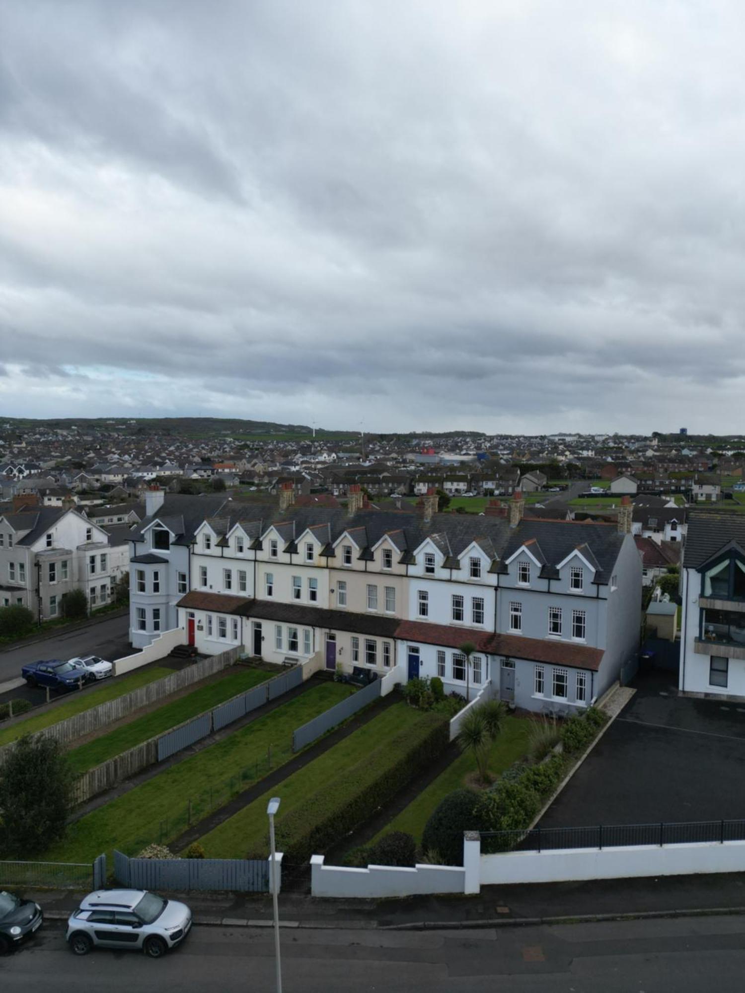 The Victorian Townhouse Portrush Villa ภายนอก รูปภาพ